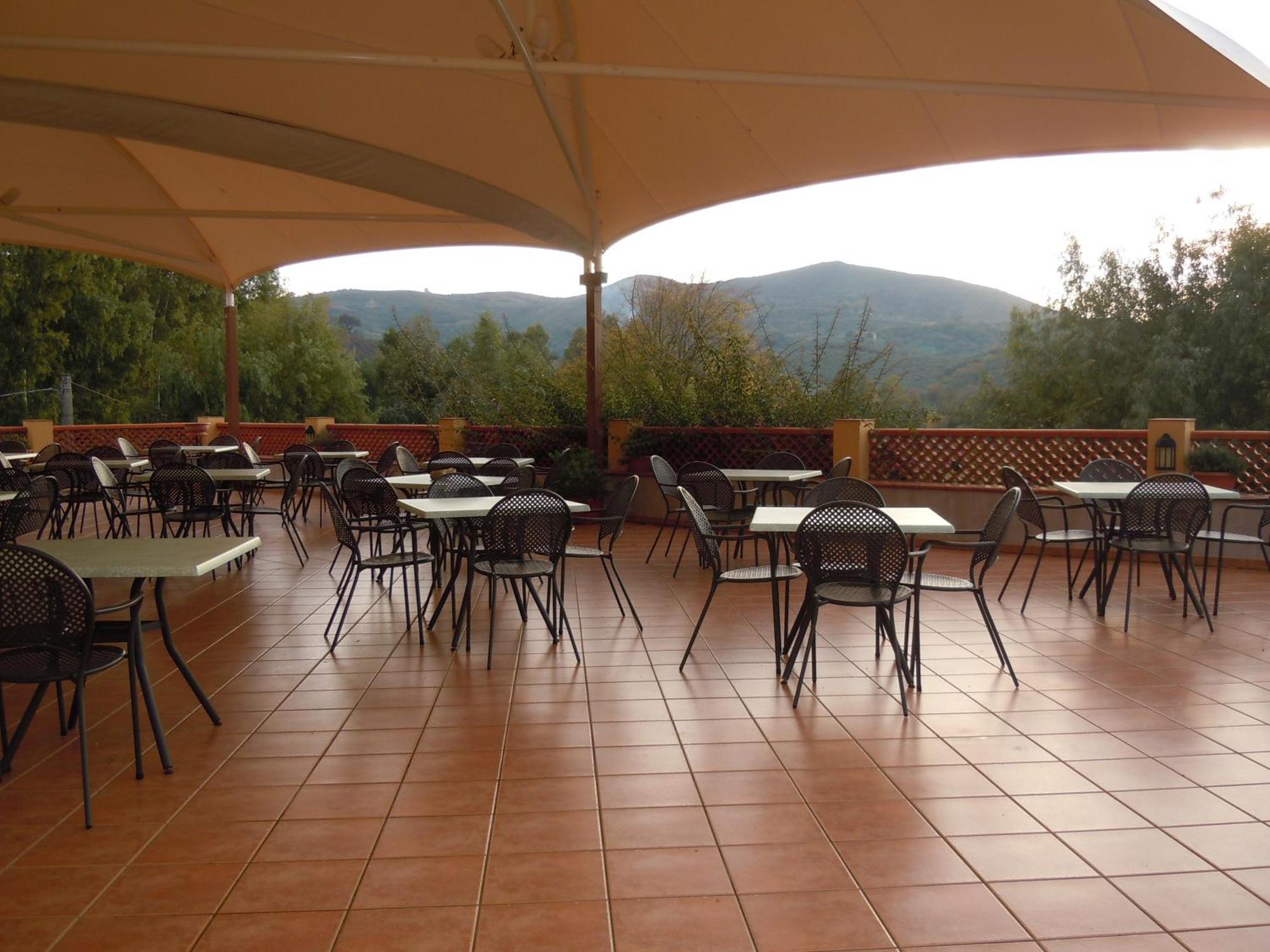 Agriturismo La Petrosa Ceraso ภายนอก รูปภาพ
