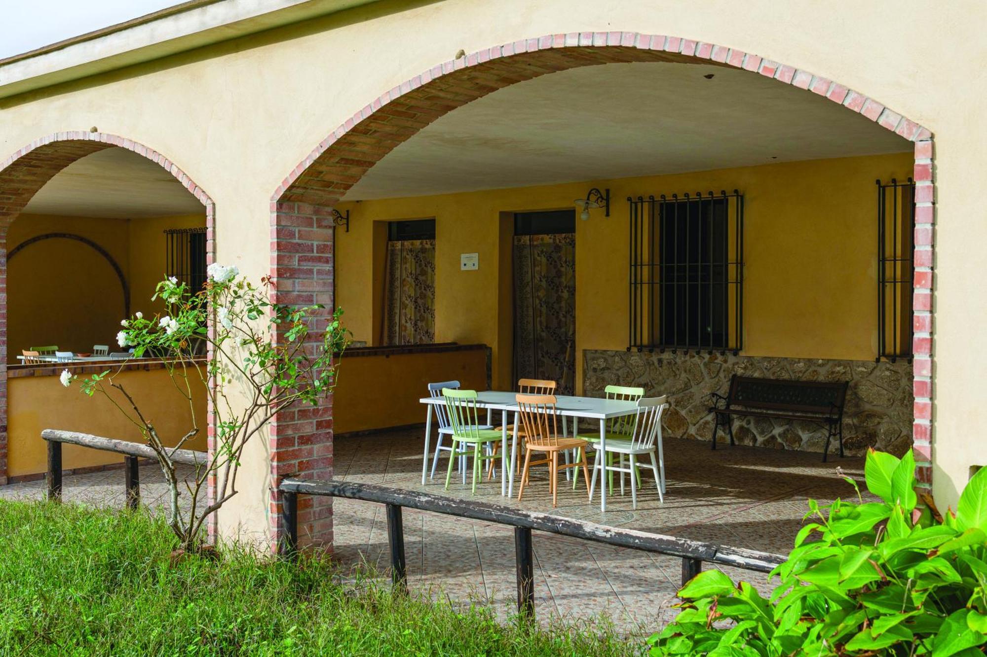Agriturismo La Petrosa Ceraso ภายนอก รูปภาพ