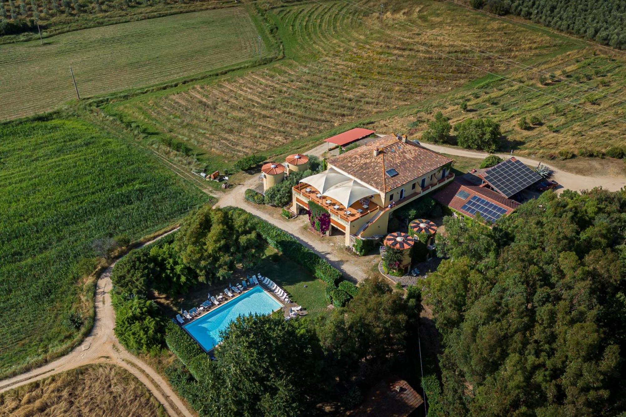 Agriturismo La Petrosa Ceraso ภายนอก รูปภาพ